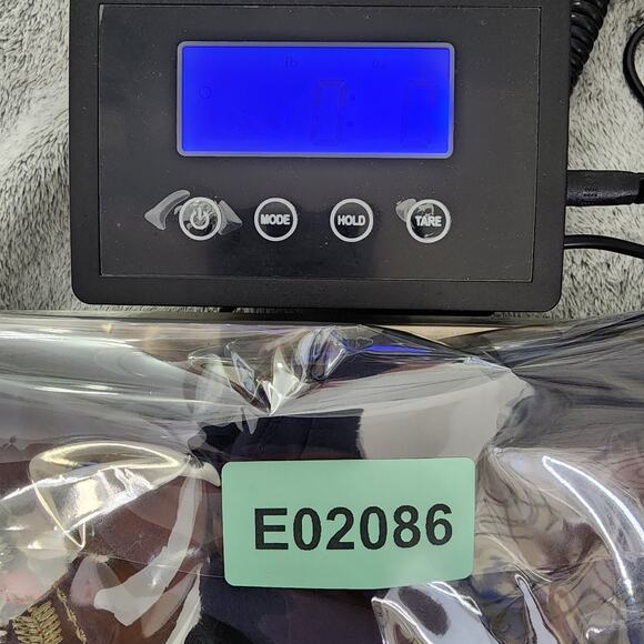 Entro Top Womens XL Blue Embroidered Floral Silky Satin Tie Front Hem Flowy Boho - Picture 8 of 8